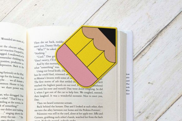 Pencil Corner Bookmark ITH Applique Review